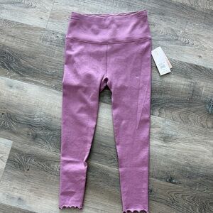 NWT Spiritual Gangster love sculpt lilac Purple Leggings sz xs/s